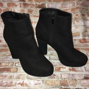 BAMBOO | BLACK SIDE ZIP BOOTIES